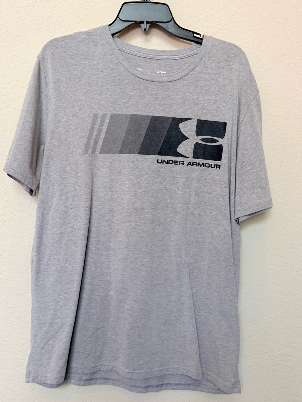 Under Armour Men's Light Gray Short-Sleeve Logo Tee